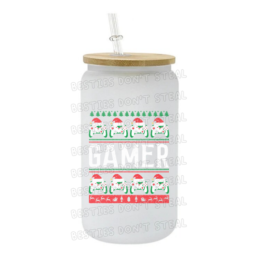 Gamer reindeer & hat 3" / 7.62cm wide uvdtf single sticker (POD)